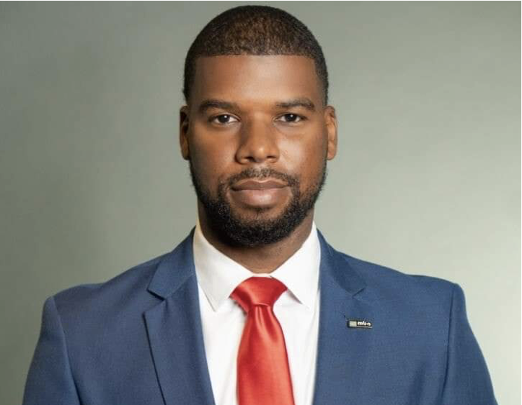 Christopher Bruce headshot