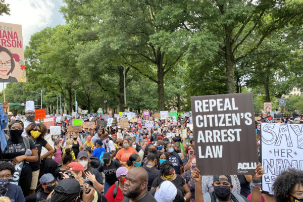 citizens arrest law protest